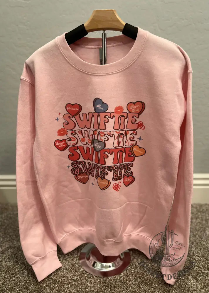 Swiftie Sweetheart Crewneck X-Small